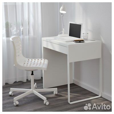 Письменный стол IKEA