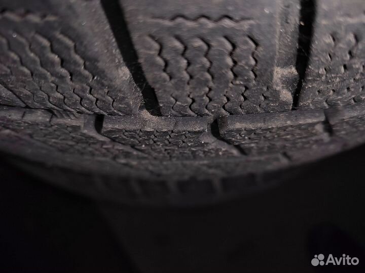 Goodyear Ice Navi Zea II 175/65 R15