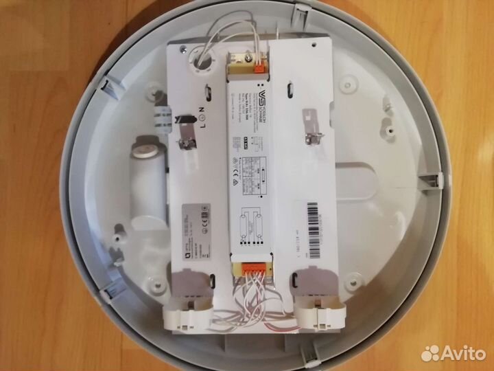 Светильник настенный