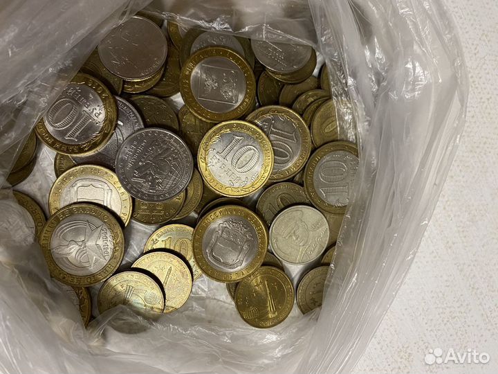 Юбилейные и памятные монеты Банка России