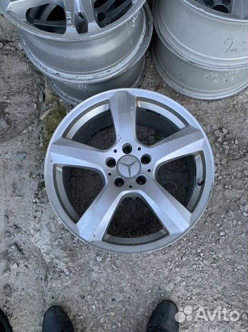 Диск Мерседес Cls Mercedes w218 a2184010102