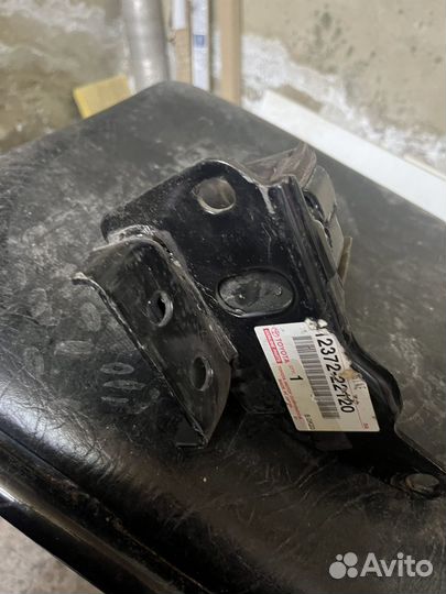 Подушка двителя toyota