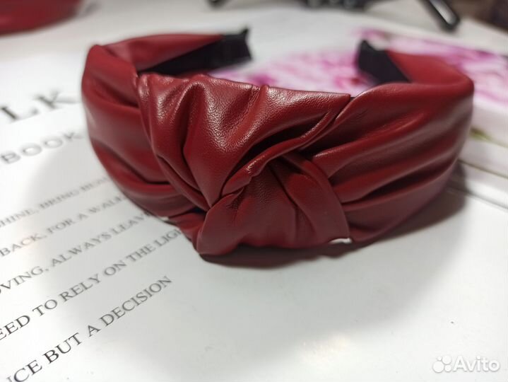 Ободок для волос из эко кожи бордовый