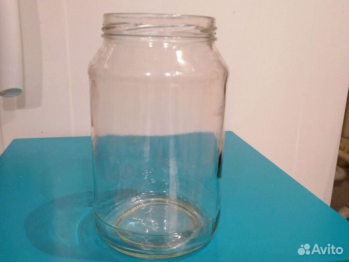 Банки стеклянные с крышками и без