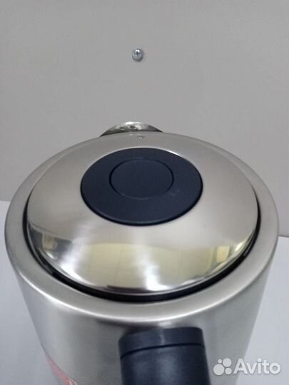 Электрочайник Redmond RK-M1482