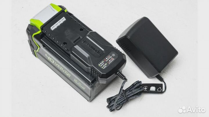 Зарядное устройство Greenworks 2946507, 40V, 2A