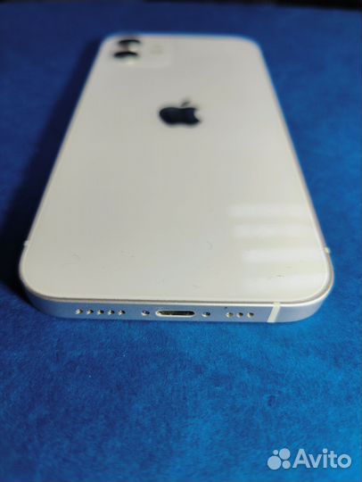 Смартфон Apple iPhone 12 128 гб белый