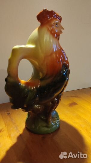 Статуэтка. Петушок