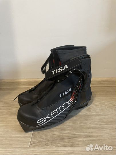 Лыжные ботинки Tisa (коньковые)