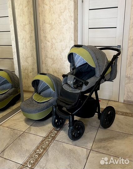 Коляска 2 в 1 как новая
