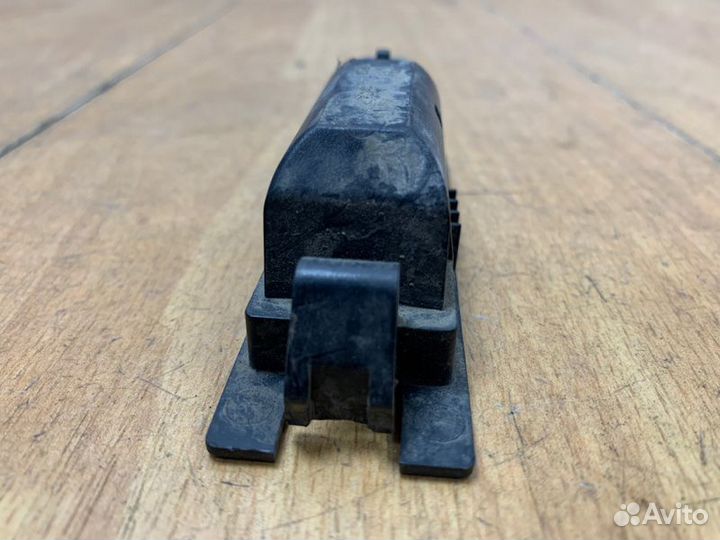 Фонарь подсветки номера Opel Vectra C