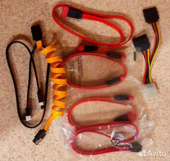 Патч-корд / кабель SATA для HDD