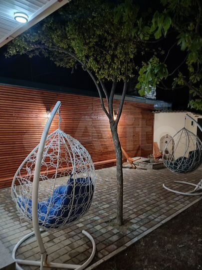 6-к. квартира, 140 м², 2/2 эт.