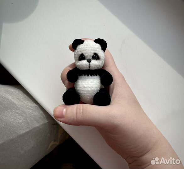 Панда вязаная