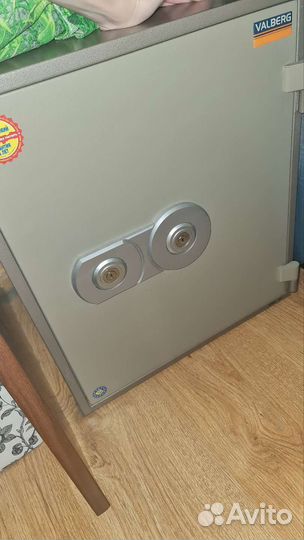 Огнестойкий сейф valberg FRS-51 KL