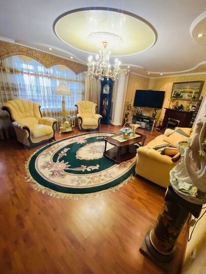 3-к. квартира, 82 м², 4/5 эт.