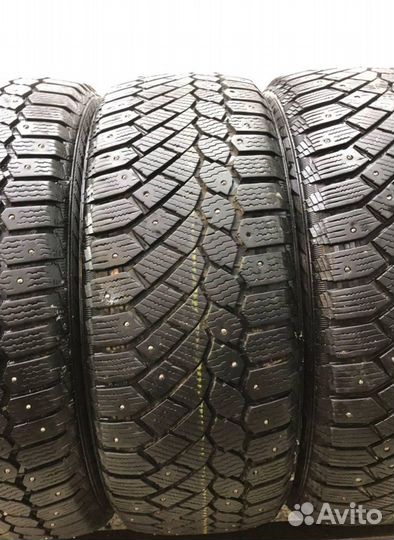 Gislaved Nord Frost 200 SUV 215/55 R18 99T