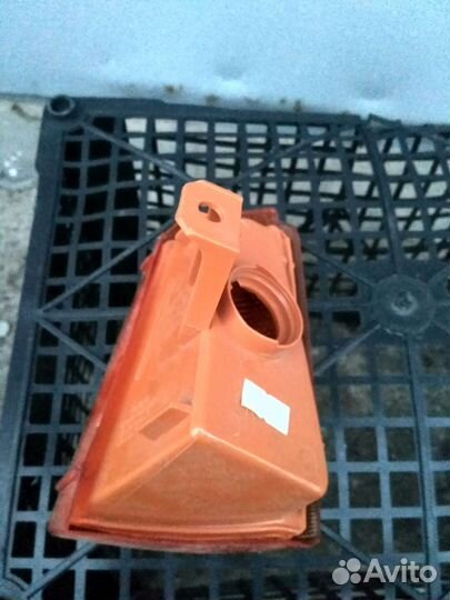 Поворот правый жёлтый opel kadett E 84