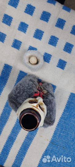 Глиняный кувшин для вина