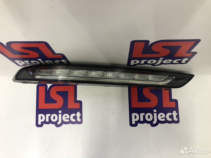 Ходовой огонь правый дхо Porsche Macan 2014-2018