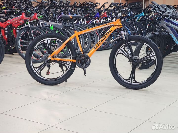 Велосипед на литых дисках