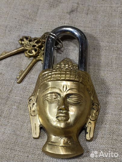 Замок Будда