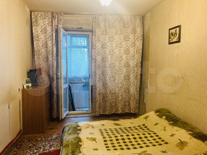 3-к. квартира, 72,1 м², 1/10 эт.