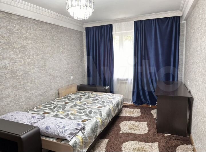 3-к. квартира, 70 м², 1/9 эт.