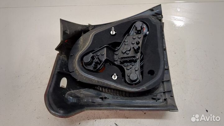 Фонарь (задний) Toyota Avensis 2, 2008