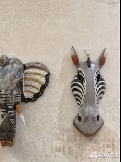 Маска декоративная настенная из дерева Зебра