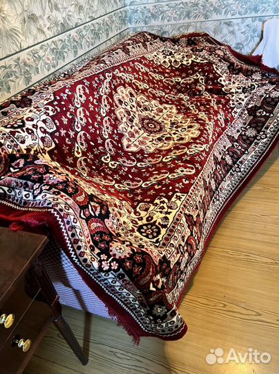 Ковровое покрытие (дивандек), новое