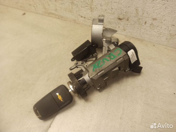 Замок зажигания Шевроле