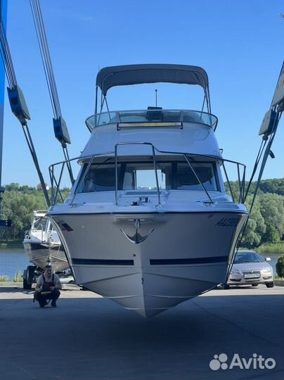 Дизельная Моторная яхта с флайбридж bayliner 288CB