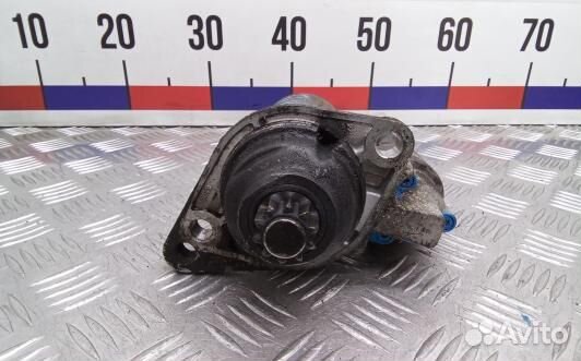 Стартер дизельный volkswagen passat B6 (YEA13BR01)