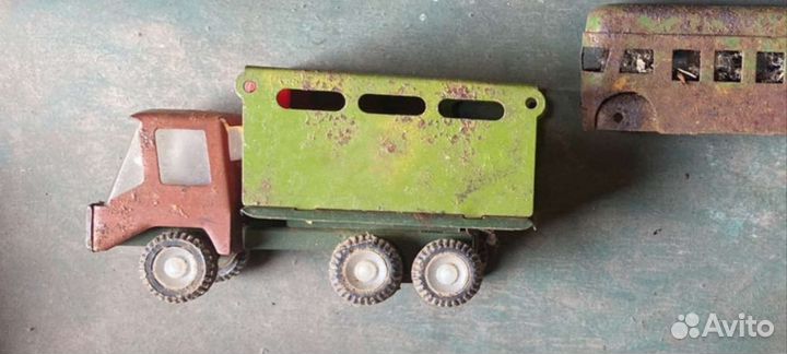 Игрушки и куклы СССР, дутыши