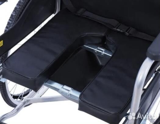 Кресло-коляска с санитарным оснащением MK-340