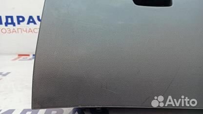 Бардачок Chevrolet Cruze 95368171. Царапины, дефек