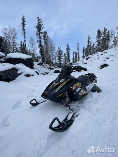 SKI-DOO Summit 800HO