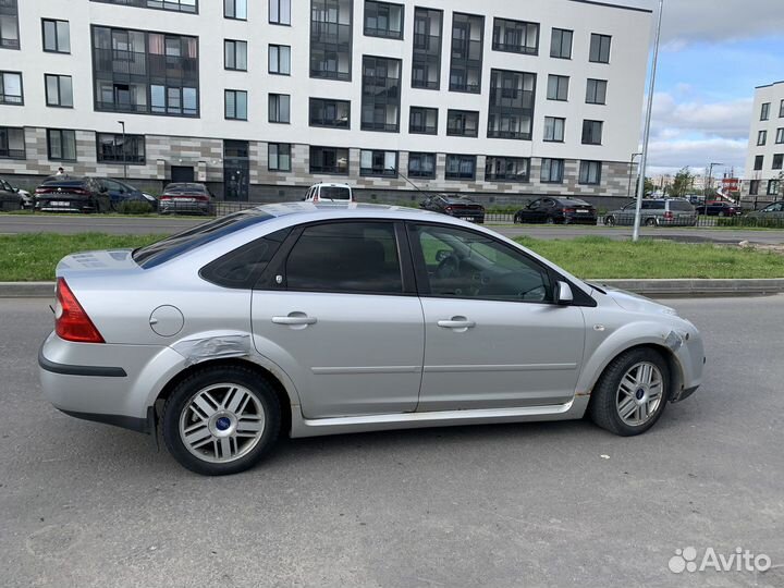 Ford Focus 2.0 МТ, 2005, 249 166 км