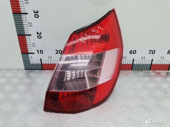 Фонарь задний для Renault Scenic 2 8200127702