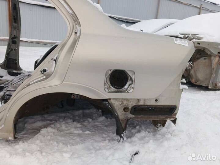 Крыло заднее левое Nissan Almera Classic