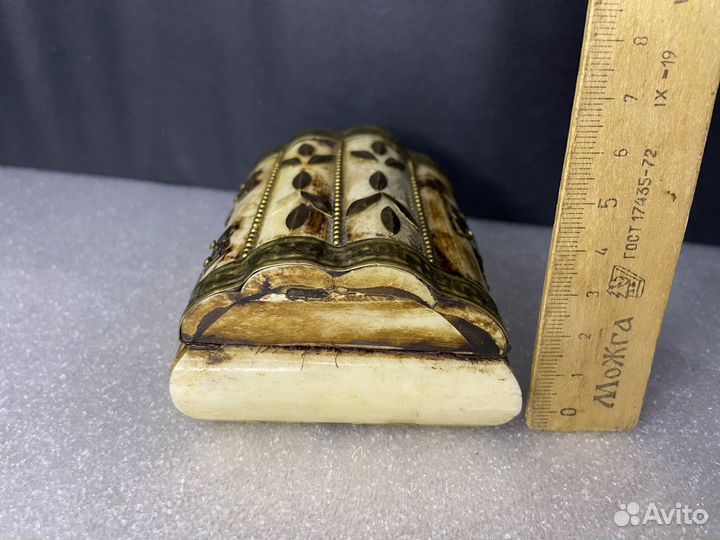 Шкатулка кость латунь
