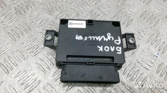 Блок управления ручника (стояночного тормоза) volv