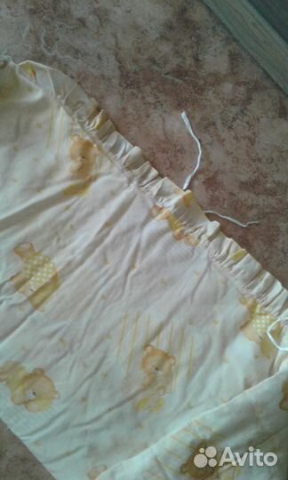 Бортики для кроватки.Пакет дет.вещей. Цена за всё
