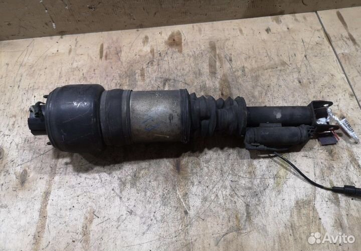 Стойки пневмо Mercedes w211