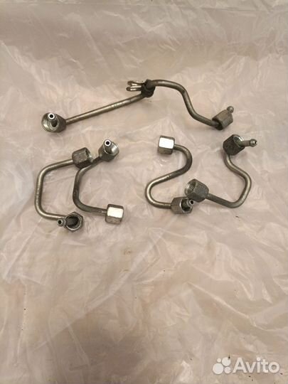 Трубки топливной системы(рампы) Skoda Superb 2