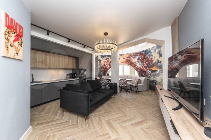 3-к. квартира, 94 м², 9/9 эт.