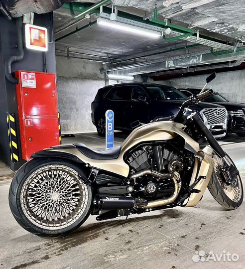 Harley Davidson V-Rod Giotto 18