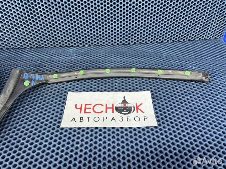 Уплотнитель порога для Audi Q7 4L 2005-2009