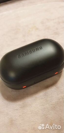 Беспроводные наушники Samsung gear iconx